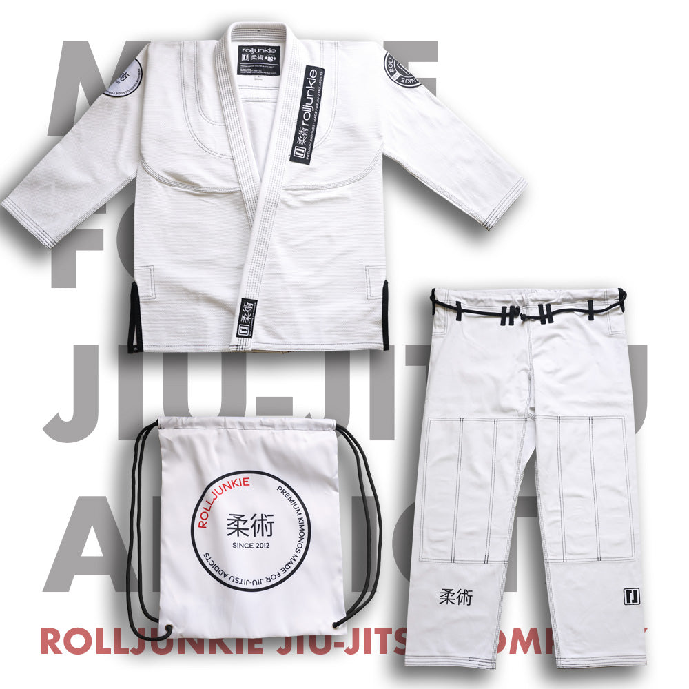 What to Wear Under a BJJ Gi – Rolljunkie