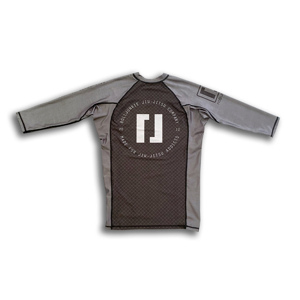 Instinct 3/4 sleeve rash guard