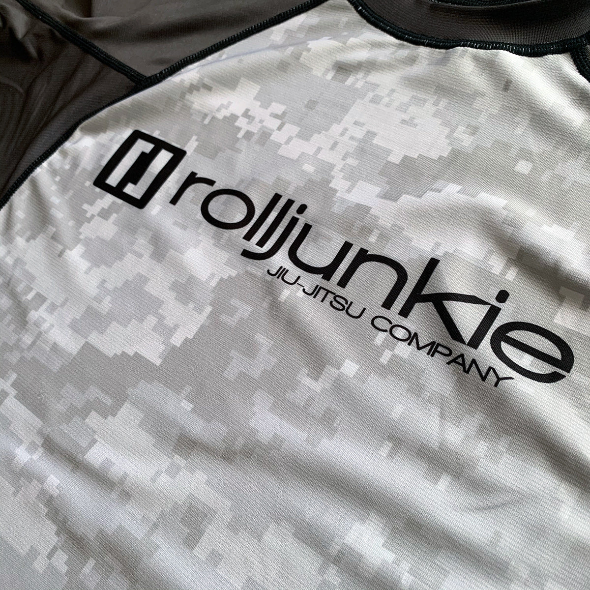 camo bjj rash guard